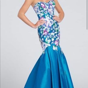 ELLIE WILDE Prom dress